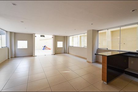 Apartamento para alugar com 65m², 2 quartos e 1 vagaÁrea comum - Salão de festas