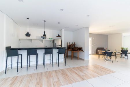 Apartamento à venda com 38m², 2 quartos e sem vagaÁrea comum - Salão de festas