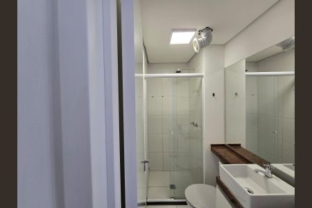 Apartamento à venda com 44m², 2 quartos e 1 vagaBanheiro Social