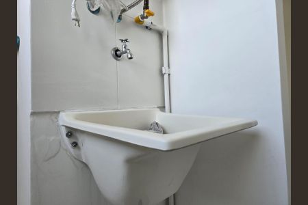 Apartamento à venda com 44m², 2 quartos e 1 vagaCozinha e Área de Serviço