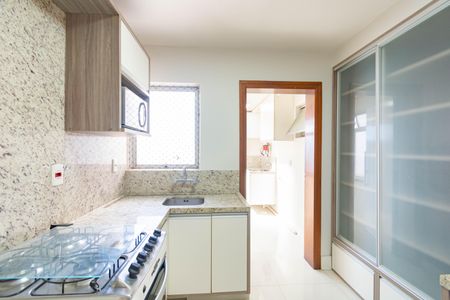 Apartamento à venda com 230m², 4 quartos e 2 vagas