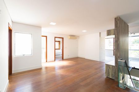 Apartamento à venda com 230m², 4 quartos e 2 vagas