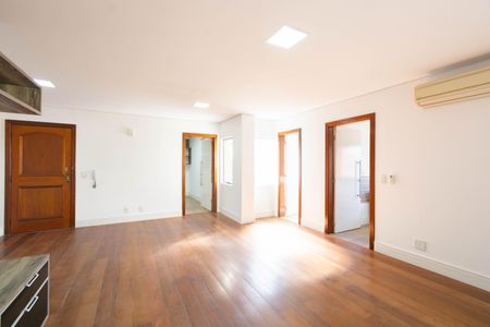 Apartamento à venda com 230m², 4 quartos e 2 vagas