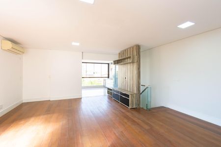 Apartamento à venda com 230m², 4 quartos e 2 vagas
