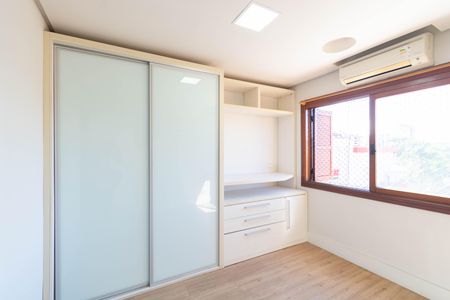 Apartamento à venda com 230m², 4 quartos e 2 vagas