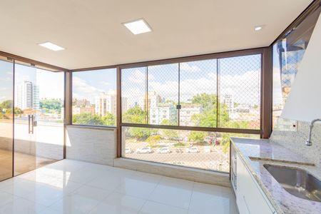 Apartamento à venda com 230m², 4 quartos e 2 vagas