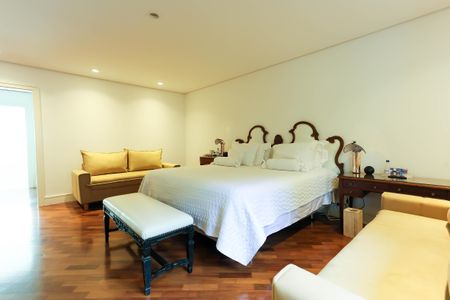 Apartamento à venda com 407m², 4 quartos e 5 vagassuíte 4