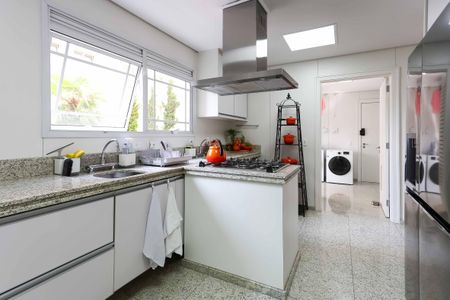 Apartamento à venda com 407m², 4 quartos e 5 vagascozinha