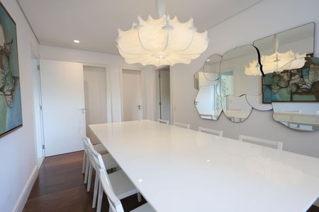 Apartamento à venda com 407m², 4 quartos e 5 vagasSala de Jantar