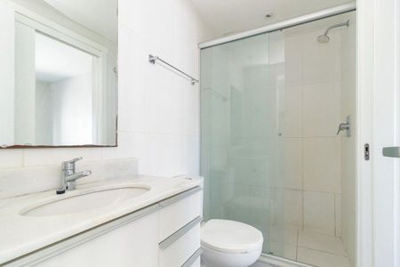 Banheiro  de apartamento para alugar com 1 quarto, 44m² em Boa Vista, Porto Alegre