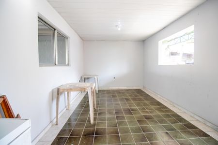 Sala/Quarto de kitnet/studio para alugar com 1 quarto, 30m² em Vila Kosmos, Rio de Janeiro