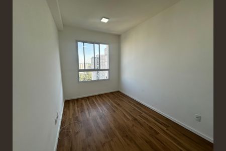 Sala de apartamento à venda com 1 quarto, 43m² em Jardim Tupanci, Barueri