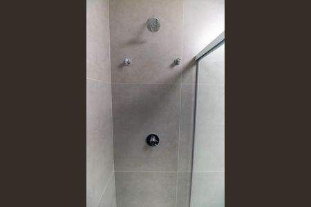 Apartamento à venda com 100m², 2 quartos e 1 vaga Apartamento à venda com 100m², 2 quartos e 1 vagaBanheiro Social