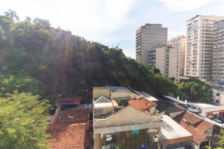Apartamento à venda com 100m², 2 quartos e 1 vaga Apartamento à venda com 100m², 2 quartos e 1 vagaVista da Suíte