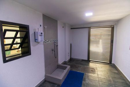 Apartamento à venda com 100m², 2 quartos e 1 vaga Apartamento à venda com 100m², 2 quartos e 1 vagaÁrea comum