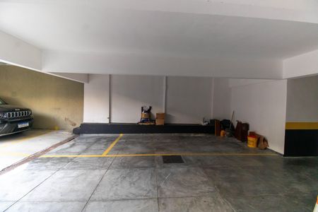Apartamento à venda com 100m², 2 quartos e 1 vaga Apartamento à venda com 100m², 2 quartos e 1 vagaÁrea comum