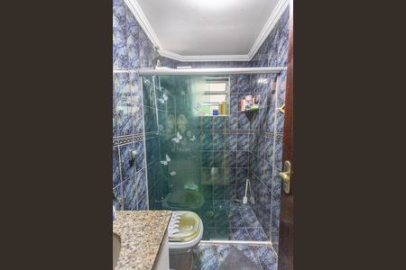 Apartamento à venda com 74m², 2 quartos e 1 vagaBanheiro 