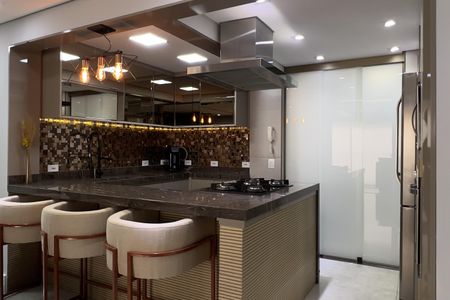 Apartamento à venda com 110m², 2 quartos e 2 vagasCozinha e Área de Serviço