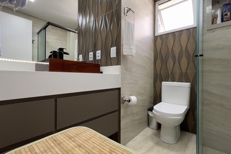 Apartamento à venda com 110m², 2 quartos e 2 vagasBanheiro da Suíte 2