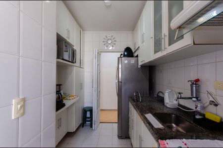 Apartamento à venda com 62m², 2 quartos e 1 vaga Apartamento à venda com 62m², 2 quartos e 1 vagaCozinha