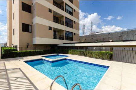 Apartamento à venda com 62m², 2 quartos e 1 vaga Apartamento à venda com 62m², 2 quartos e 1 vagaÁrea comum - Piscina