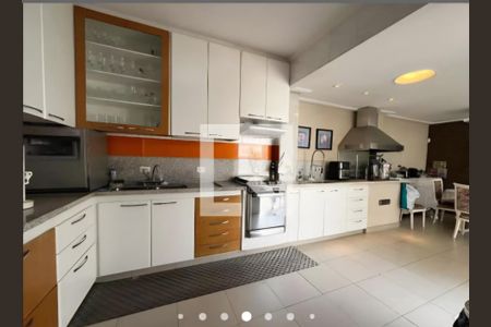 Cozinha de casa à venda com 3 quartos, 241m² em Vila da Saúde, São Paulo