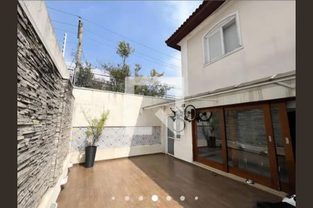 Área externa de casa à venda com 3 quartos, 241m² em Vila da Saúde, São Paulo