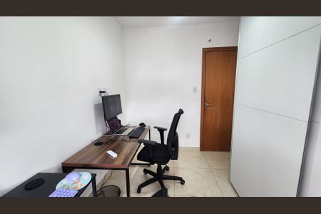 Apartamento para alugar com 68m², 2 quartos e 1 vagaQuarto 1