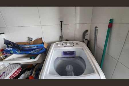 Apartamento para alugar com 68m², 2 quartos e 1 vagaCozinha 