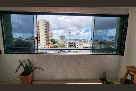Apartamento para alugar com 68m², 2 quartos e 1 vagaVaranda 