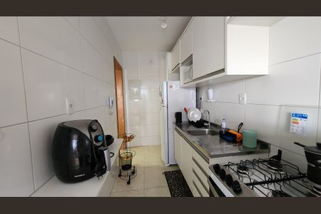 Apartamento para alugar com 68m², 2 quartos e 1 vagaCozinha 