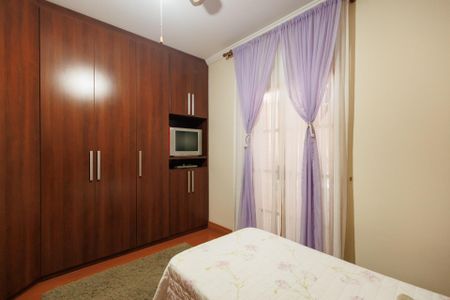 Casa para alugar com 129m², 3 quartos e 2 vagasQuarto 1