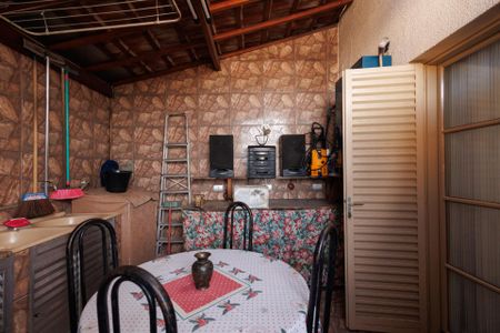 Casa para alugar com 129m², 3 quartos e 2 vagasÁrea de Serviço