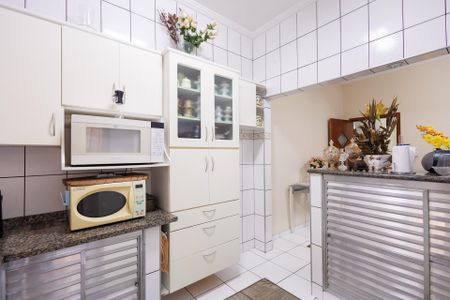 Casa para alugar com 129m², 3 quartos e 2 vagasCozinha