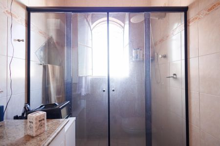 Casa para alugar com 129m², 3 quartos e 2 vagasBanheiro Corredor