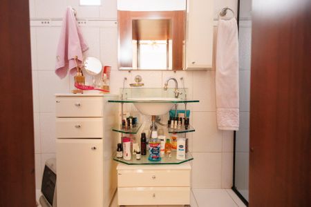 Casa para alugar com 129m², 3 quartos e 2 vagasBanheiro da Suíte