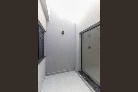 Casa à venda com 153m², 3 quartos e 2 vagas Casa à venda com 153m², 3 quartos e 2 vagasJardim de Inverno