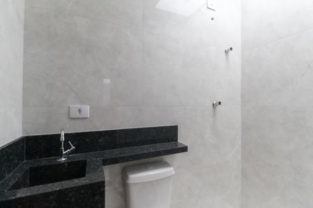 Casa à venda com 153m², 3 quartos e 2 vagas Casa à venda com 153m², 3 quartos e 2 vagasBanheiro da Suíte 2