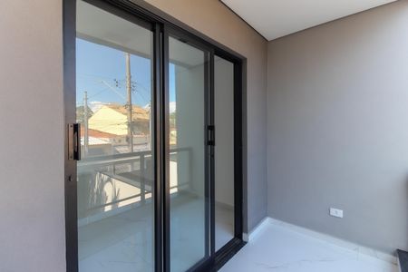 Casa à venda com 153m², 3 quartos e 2 vagas Casa à venda com 153m², 3 quartos e 2 vagasVaranda da Sala