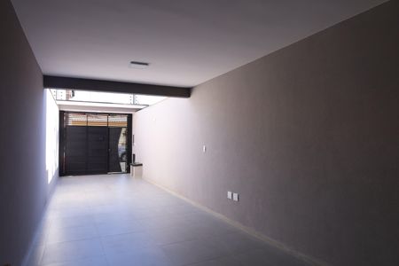 Casa à venda com 153m², 3 quartos e 2 vagasGaragem