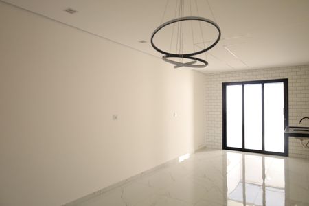 Casa à venda com 153m², 3 quartos e 2 vagasCozinha