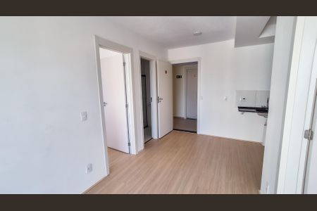 Sala de apartamento para alugar com 2 quartos, 40m² em Irajá, Rio de Janeiro