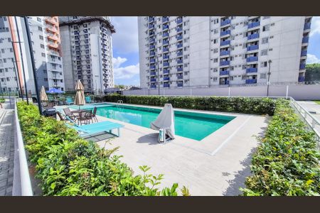 Apartamento para alugar com 40m², 2 quartos e sem vagaÁrea comum - Piscina