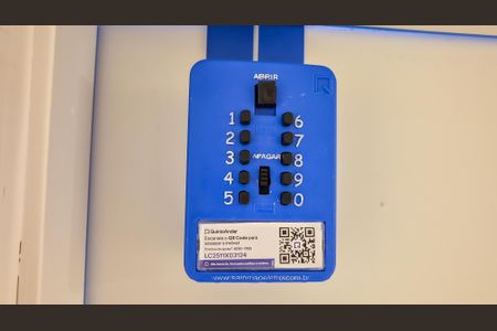 Apartamento para alugar com 40m², 2 quartos e sem vagaEntrada do Apartamento e caixinha 