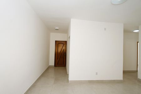 Apartamento à venda com 75m², 3 quartos e 1 vagaSala