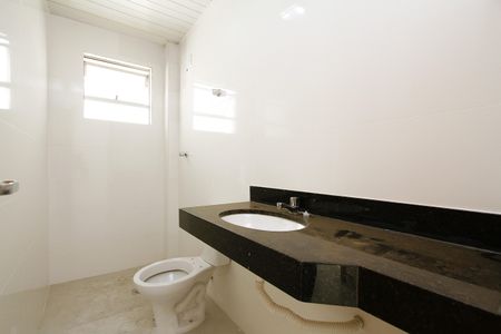 Apartamento à venda com 75m², 3 quartos e 1 vagaBanheiro Social