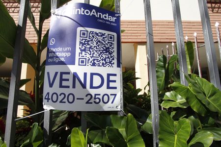 Apartamento à venda com 75m², 3 quartos e 1 vagaPLACA