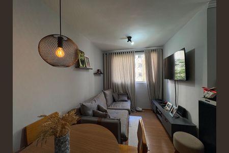 Apartamento para alugar com 47m², 2 quartos e 1 vagaSala