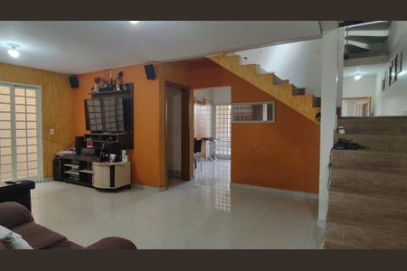Casa à venda com 3 quartos, 530m² em Vila Pereira Barreto, São Paulo