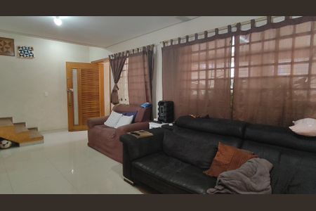 Casa à venda com 3 quartos, 530m² em Vila Pereira Barreto, São Paulo